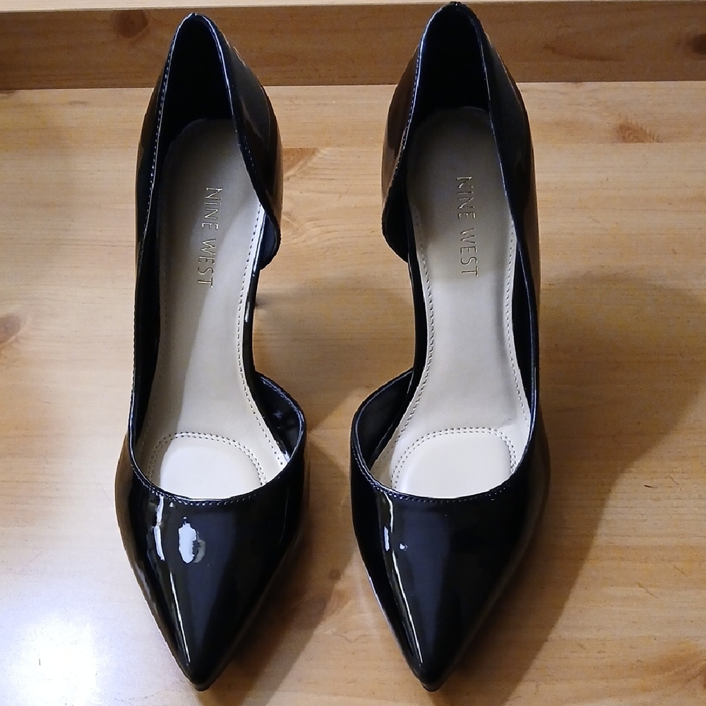 NWOT Nine West Black Glossy Heels | Size 8